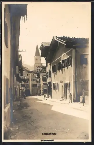 AK Schellenberg / Obb., Hauptstrasse mit Kindern