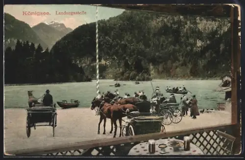 AK Königsee / Berchtesgaden, Landungsstelle, Pferdekutschen am See