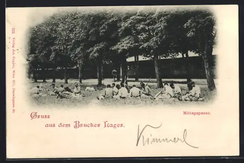 AK Brucker Lager, Soldaten bei der Mittagspause