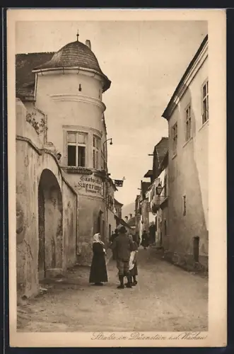 AK Dürnstein i. d. Wachau, Strasse am Gasthaus Kuenringer