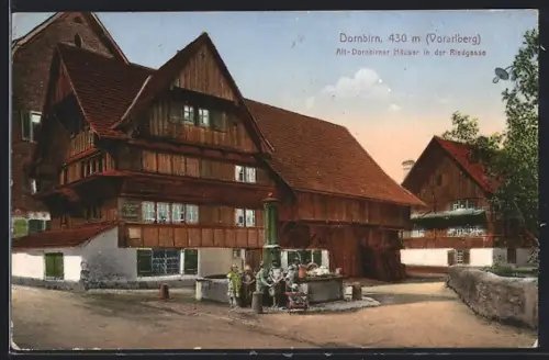 AK Dornbirn /Vorarlberg, Alt-Dornbirner Häuser in der Riedgasse