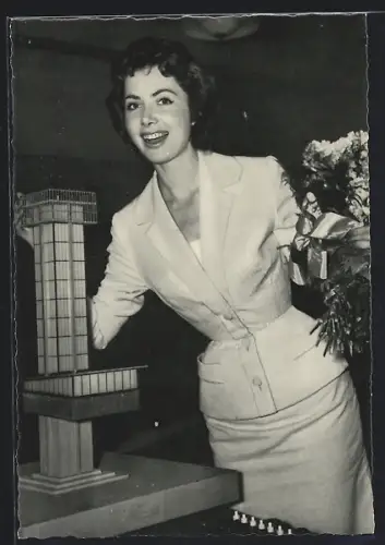 AK Schauspielerin Margit Nünke strahlende Lachen