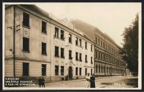 AK N. Bydzov, Obskola Rodinna a Realne Gymnasium