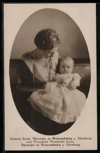 AK Victoria Luise Herzogin zu Braunschweig und Lüneburg und Prinzessin Friederike Luise