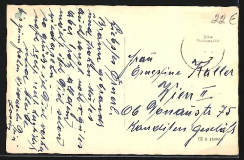 AK Oberpullendorf /Burgenland, Ortsansicht mit abgeerntetem Feld