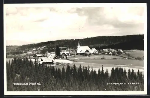 AK Modriach, Ortspartie mit Kirche
