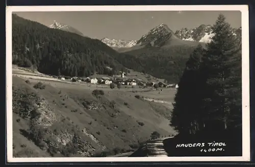 AK Nauders /Tirol, Panorama mit Kirche