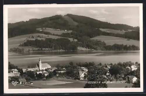 AK Seeham, Ortsansicht mit Kirche am Obertrumersee