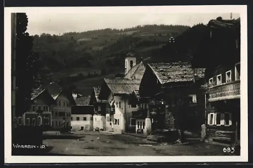 AK Wagrain i. P., Strassenpartie mit Kirche