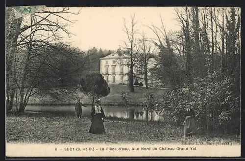 AK Sucy /S.-et-O., La Pièce d`eau, Aile Nord du Château Grand Val