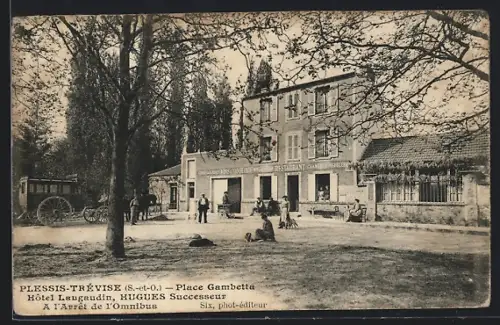 AK Plessis-Trévise /S.-et-O., Place Gambetta & Hôtel Laugaudin