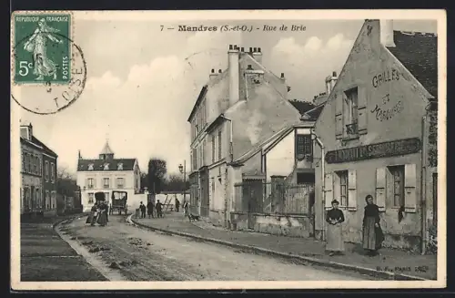 AK Mandres /S.-et-O., Rue de Brie, Strassenpartie