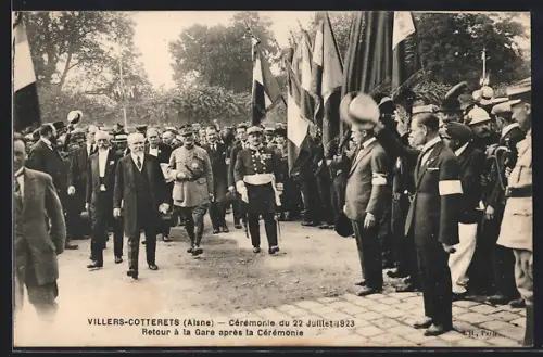 AK Villers-Cotterêts /Aisne, Cérémonie du 22 Juillet 1923, Retour à la Gare après la Cérémonie