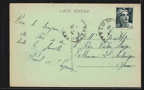 AK Fère-en-Tardenois /Aisne, Rue Jules-Lefebvre avec charrette et église en arrière-plan