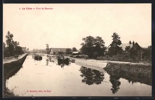 AK La Fère, Port de Beautor