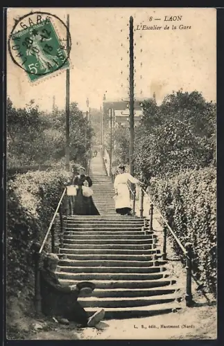 AK Laon, L`Escalier de la Gare