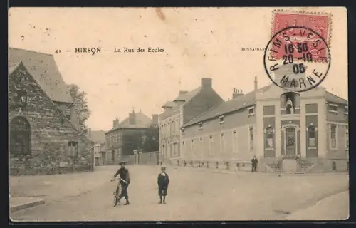 AK Hirson, La Rue des Écoles avec cycliste et enfant