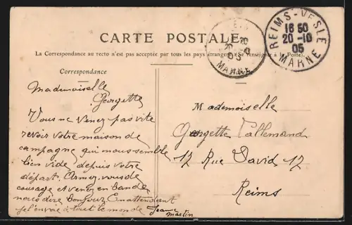 AK Hirson, La Rue des Écoles avec cycliste et enfant
