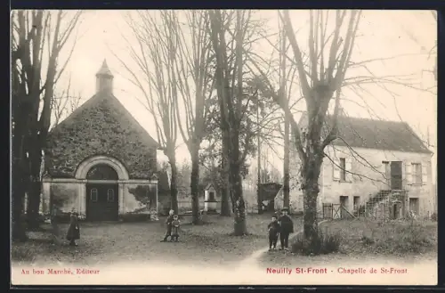 AK Neuilly St-Front, Chapelle de St-Front et enfants jouant devant l`église