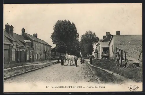 AK Villers-Cotterêts, Route de Paris avec chevaux et charrette