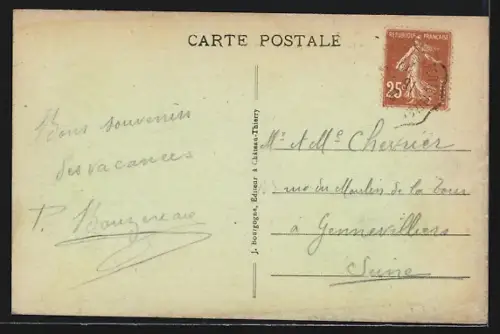 AK La Ferté-Milon /Aisne, La Poste et la Rue de la Chaussée