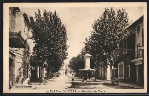 AK Le Fare-les-Oliviers, Fontaine du Cours
