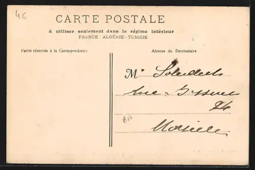 AK Aubagne, Rue de la République et Cours Beaumond animés