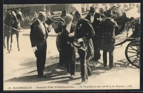 AK Marseille, Grande Fête Présidentielle, Le Président à son entrée à la Bourse