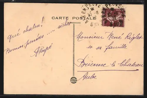 AK Aix-en-Provence, Avenue Pasteur avec voitures anciennes et arbres bordant la route