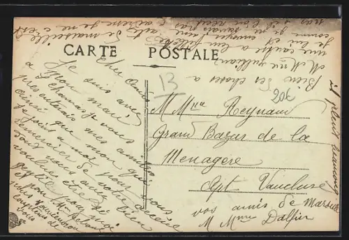 AK Saint-Chamas, Avenue Voltaire et Gendarmerie
