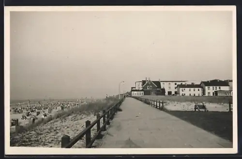 AK Wangerooge, Strandpromenade, Strandkörbe, Hotels