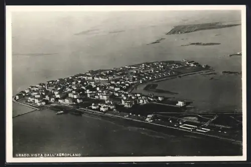 AK Grado, Vista dall-Aeroplano