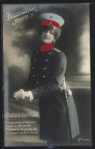 AK Donnerwetter Tadellos, hübsche Frau in Uniform