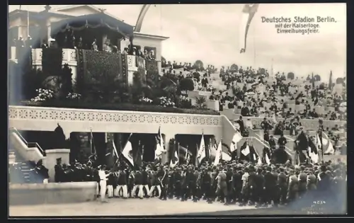 AK Berlin-Charlottenburg, Deutsches Stadion Berlin mit Kaiserloge, Einweihungsfeier