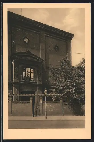 AK Berlin, Luisenschule, Ziegelstrasse 12, Ansicht von der Strasse aus