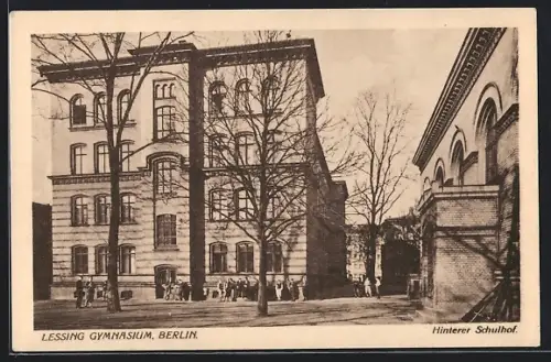 AK Berlin-Wedding, Blick auf das Lessing-Gymnasium in der Pankstrasse 18-19