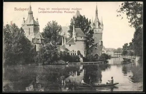 AK Budapest, Landwirtschaftliches Museum mit Flusspartie