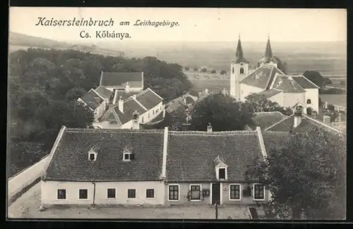 AK Kaisersteinbruch am Leithagebirge, Strassenpartie mit Kirche