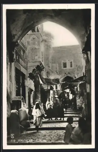 AK Jerusalem, Strassenansicht mit Leuten