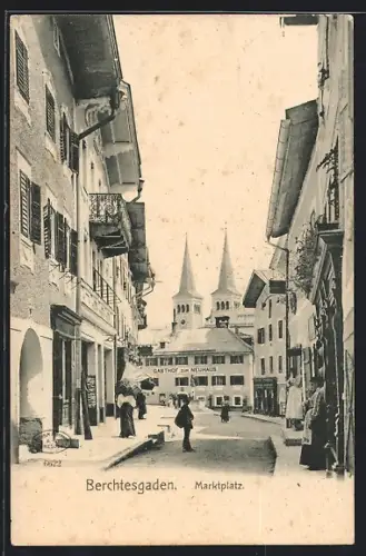 AK Berchtesgaden, Marktplatz mit Gasthof zum Neuhaus