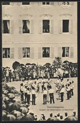 AK Berchtesgaden, Konzert der Bergknappen im Schlosshof