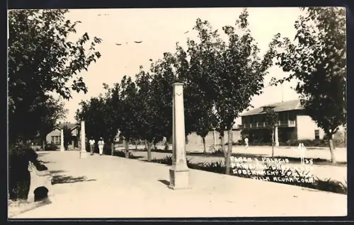 AK Villa Acuna, Plaza y Palacio