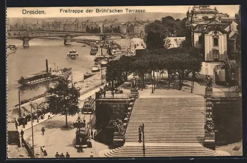 AK Dresden, Freitreppe der Brühl`schen Terrasse