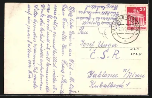 AK Karlsruhe, Bahnhofsplatz mit Strassenbahnen und Automobilen