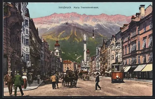 AK Innsbruck, Maria-Theresienstrasse mit Strassenbahn und Alpenpanorama