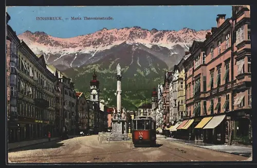 AK Innsbruck, Strassenbahn auf der Maria Theresienstrasse mit Geschäften