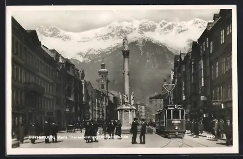 AK Innsbruck, Maria Theresienstrasse mit Annasäule und Strassenbahn
