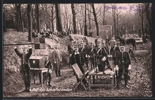 AK Infanteristen auf dem Schiessstand