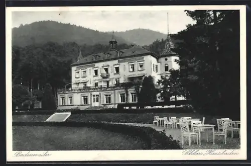 AK Badenweiler, Hotel Schloss Hausbaden mit Bergen im Hintergrund