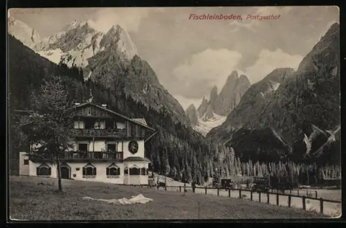 AK Sexten, Postgasthof Fischleinboden mit Gebirgspanorama